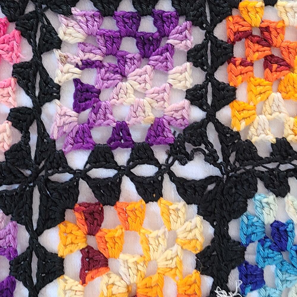 MCM Vintage black multicolor granny square sofa throw 48x81 - Picture 4 of 5